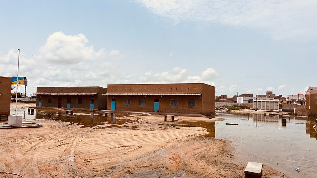AVENTURA IN DAKAR-AFRICA