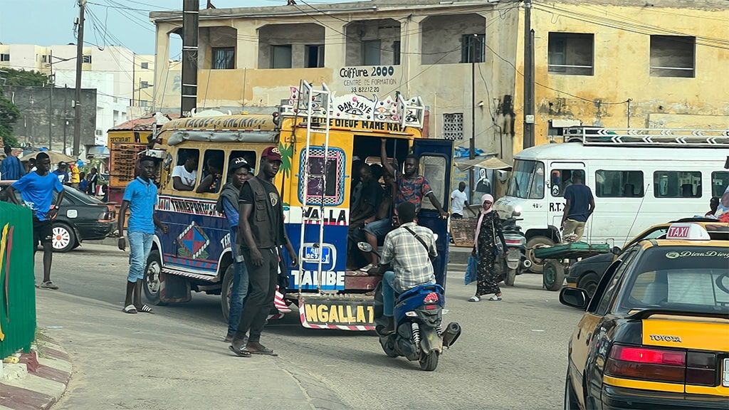 AVENTURA IN DAKAR-AFRICA