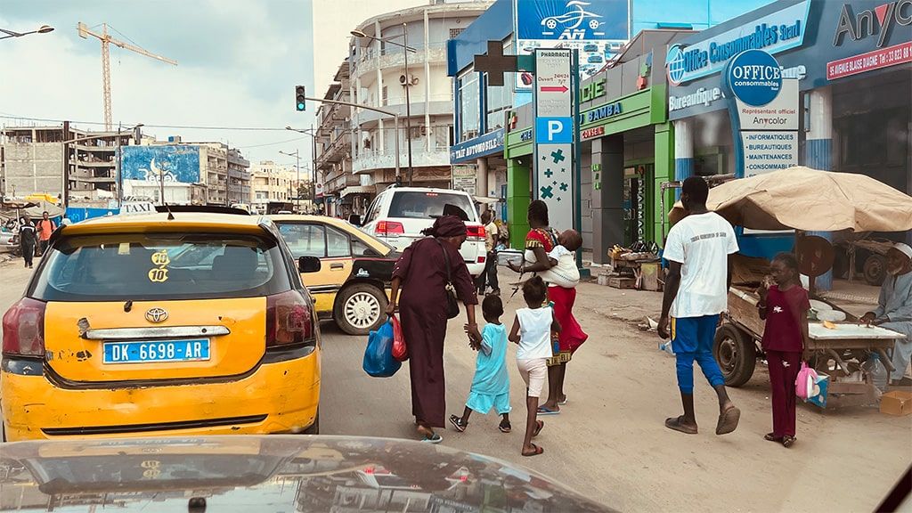 AVENTURA IN DAKAR-AFRICA