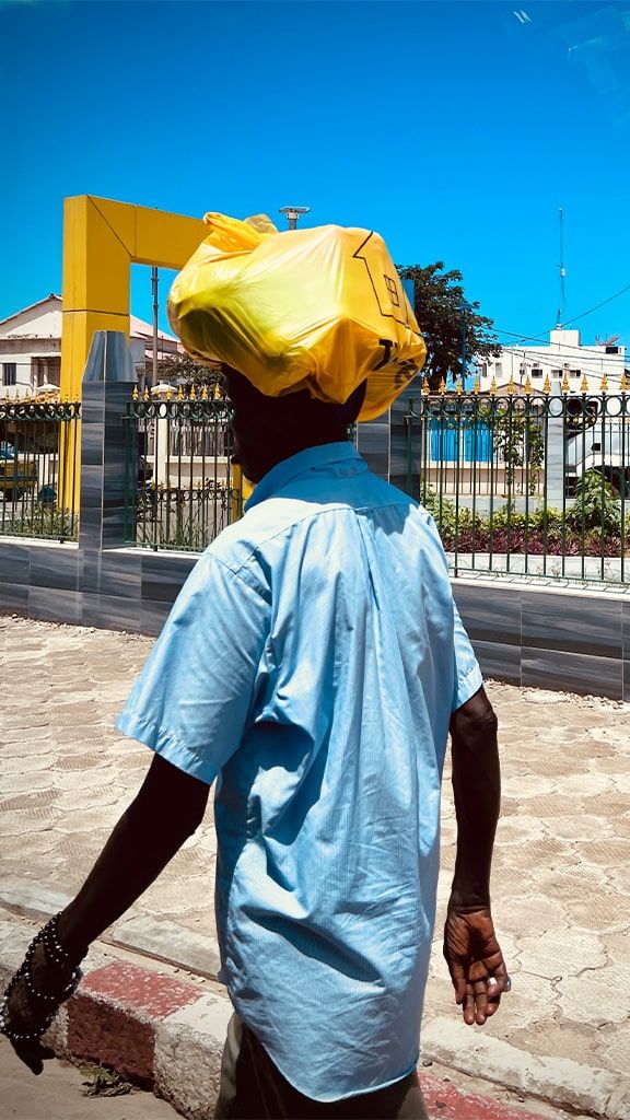 AVENTURA IN DAKAR-AFRICA