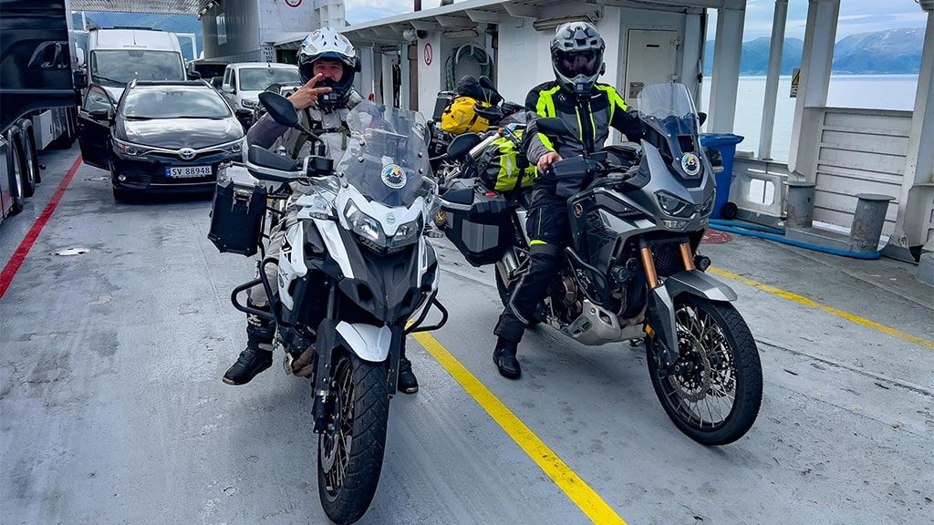PE URMELE GHETARILOR-NORDKAPP