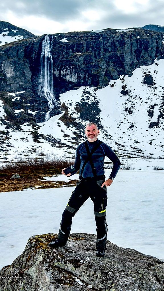 PE URMELE GHETARILOR-NORDKAPP