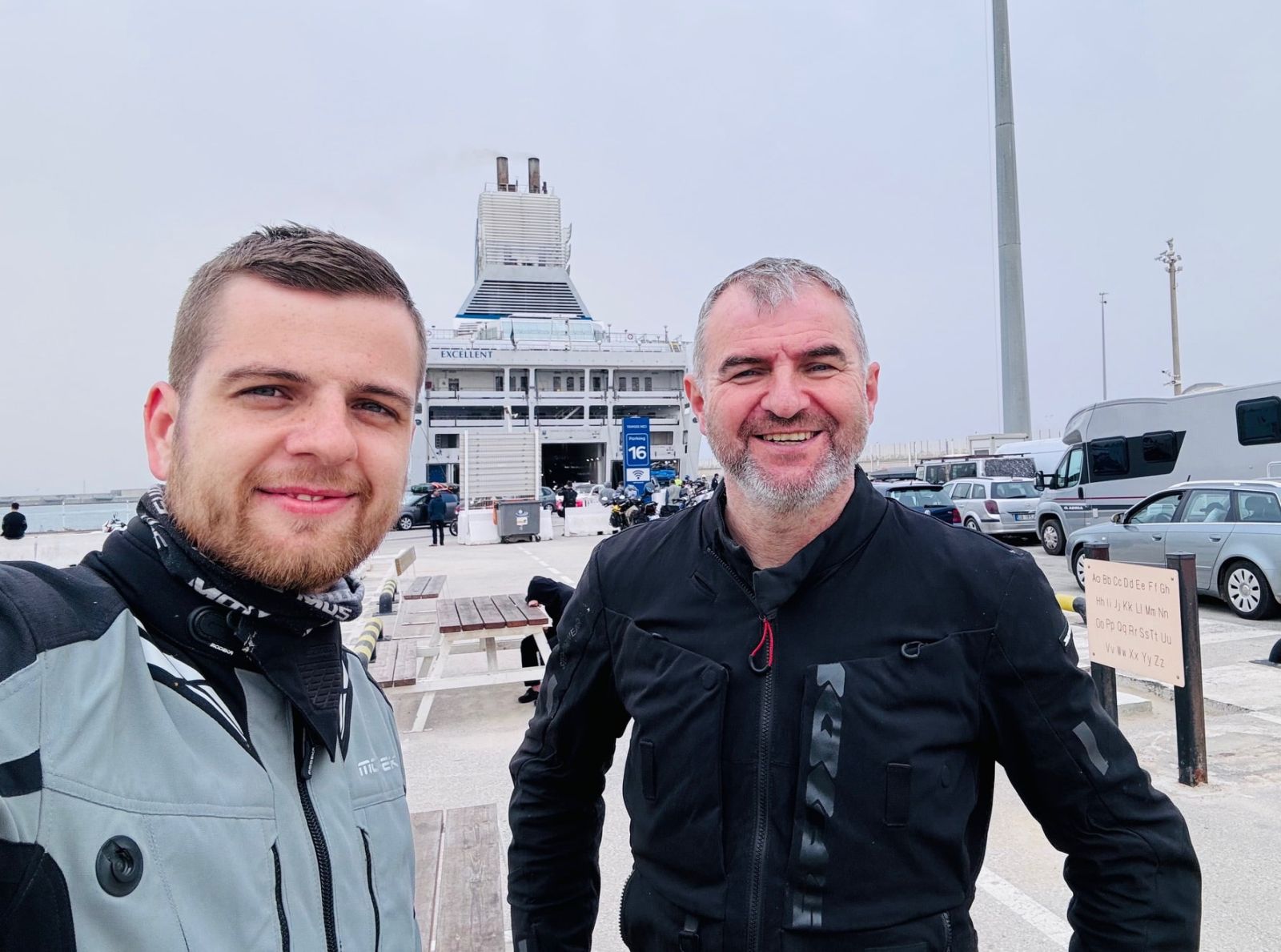 BACK IN AFRICA - Test de anduranta BENELLI in Maroc