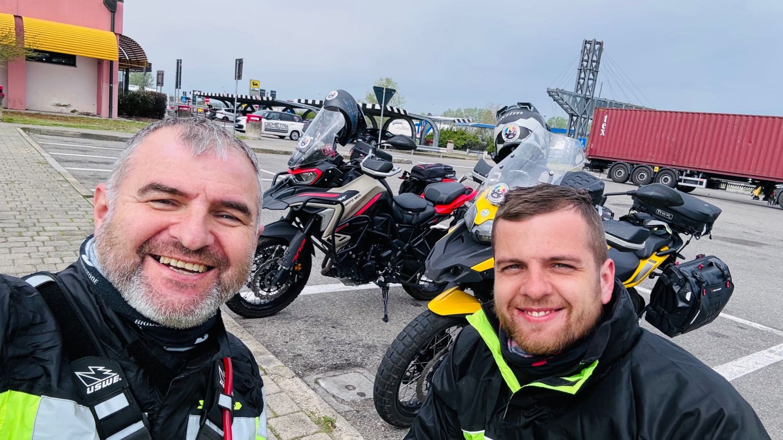 BACK IN AFRICA - Test de anduranta BENELLI in Maroc